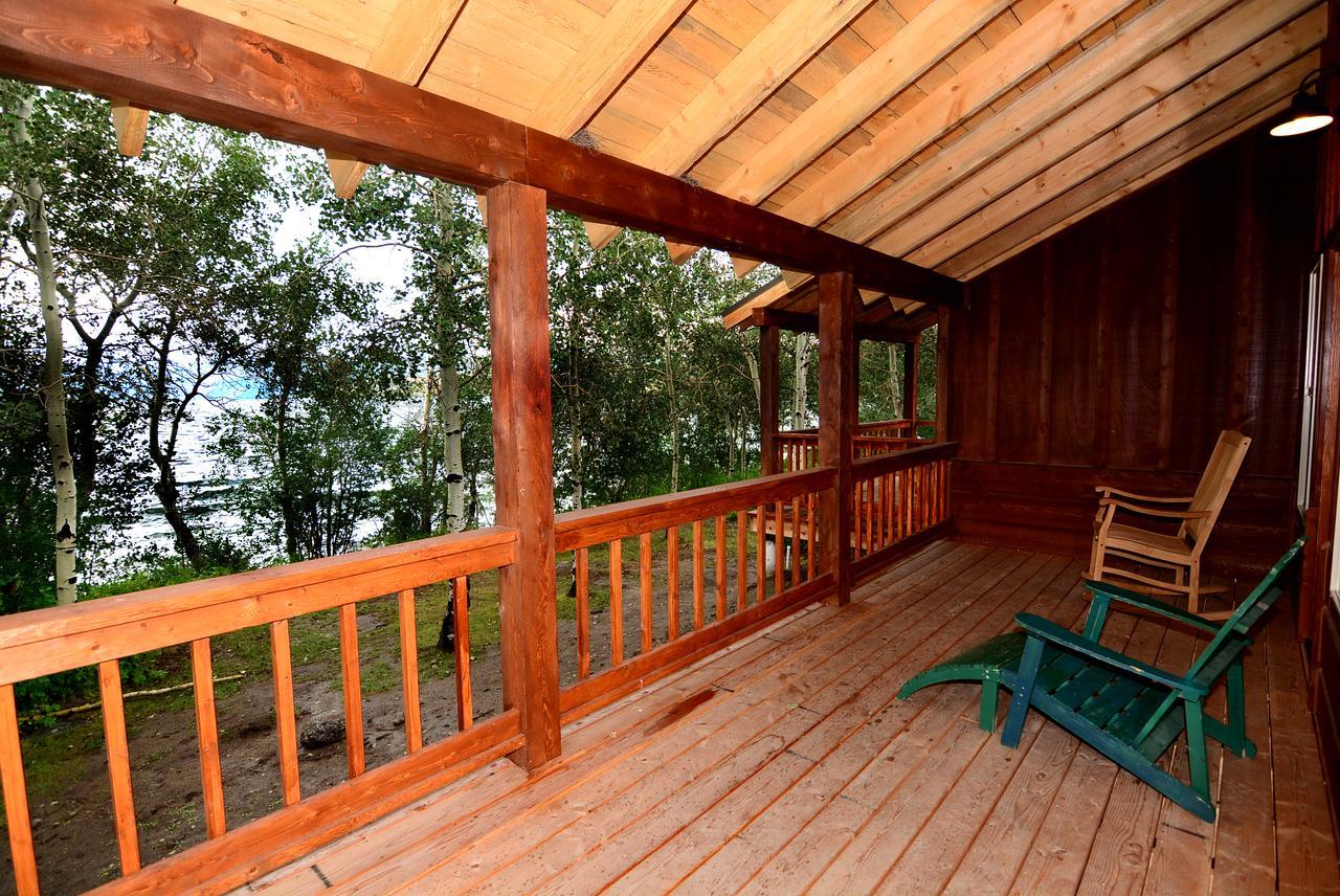 Lakeside Lodge Resort And Marina Pinedale Exterior photo